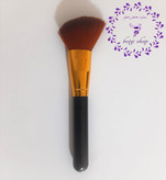 براش آرایش مناسب رژ گونه